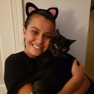 Meet your Posher, Bekah